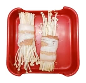 เห็ดเข็มทองพันหมูสามชั้น